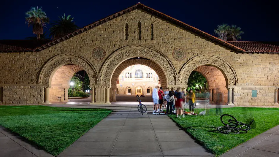 Image of Stanford University campus in Silicon Valley, surrounded by tech giants and startup companies